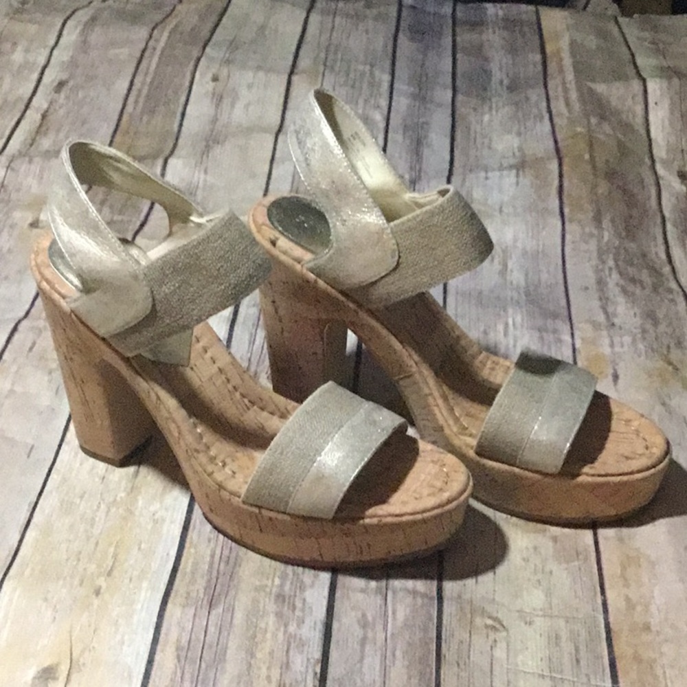 Donald J Pliner Sandals